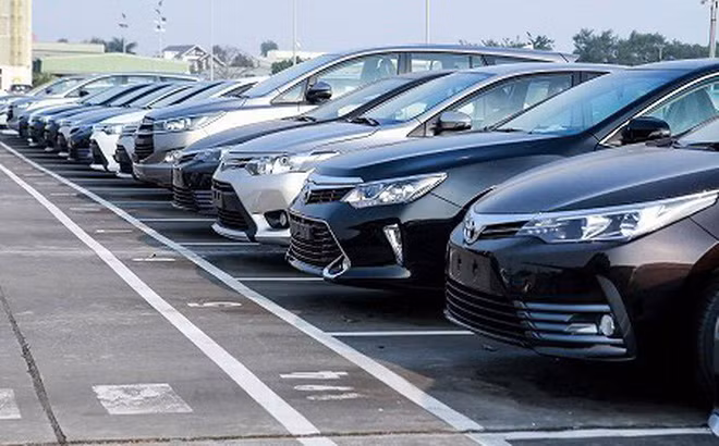 Ôtô nhập khẩu có chiều hướng tăng mạnh trở lại -0
