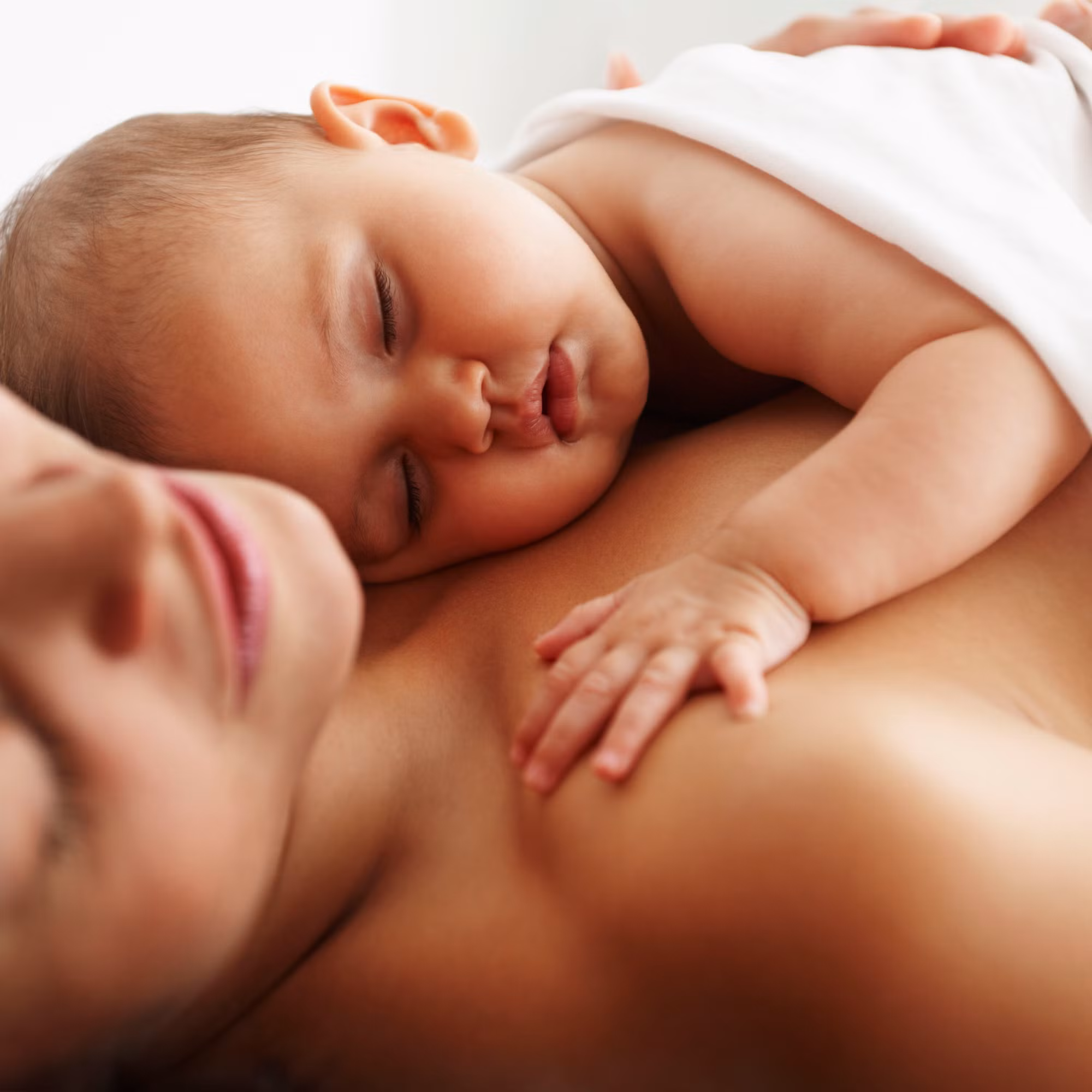 Chạm - Sự tinh tế ẩn dưới làn da -0
