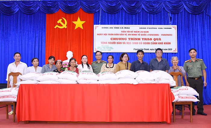 Tiếp nối chặng đường xây dựng “điểm tựa lòng dân” nơi cực Nam Tổ quốc -0