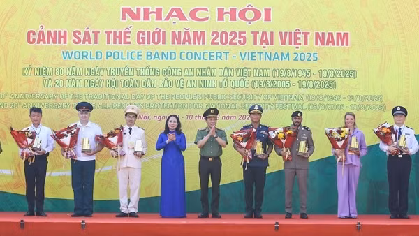 Khai mạc trọng thể Nhạc hội Cảnh sát thế giới năm 2025 tại Việt Nam