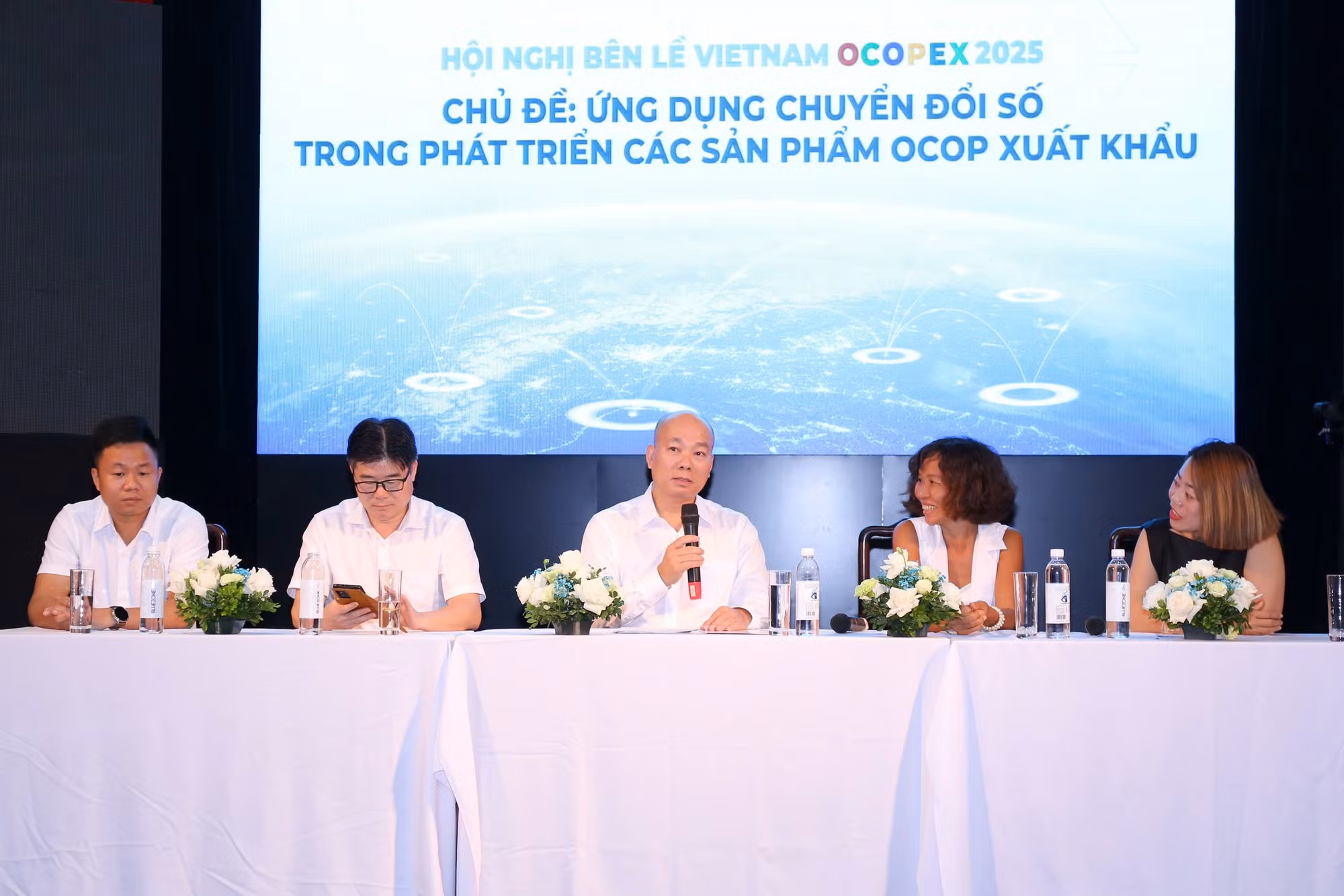 Ứng dụng chuyển đổi số trong phát triển các sản phẩm OCOP xuất khẩu -0