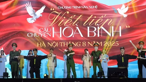 Món quà dành tặng CBCS trên thao trường A80