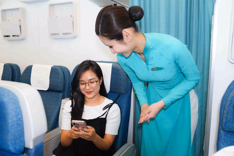 Hãng hàng không Quốc gia phong cung cấp dịch vụ Internet trên máy bay -0