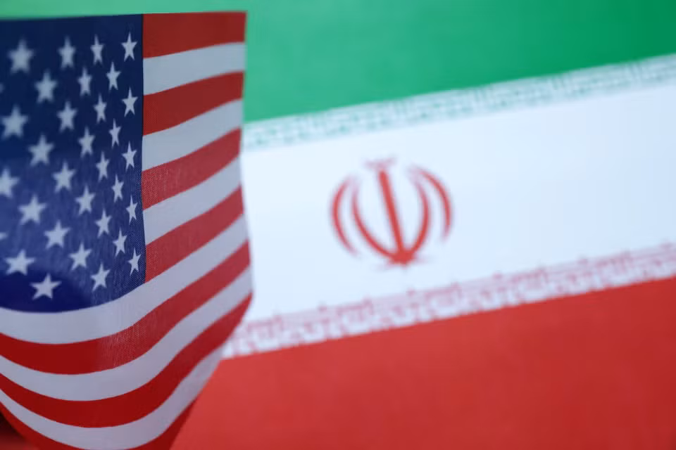 Mỹ áp đặt lệnh trừng phạt đối với 18 thực thể và cá nhân Iran -0