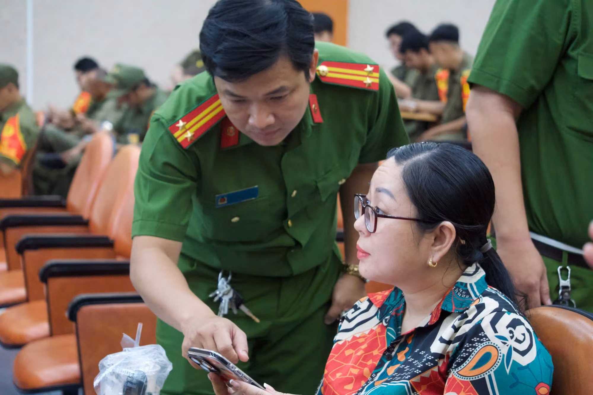 Công an TP Hồ Chí Minh lan tỏa hệ thống cảnh báo khẩn cấp “SOS An ninh trật tự” -4