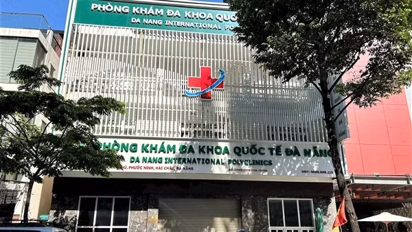 Đà Nẵng: Phạt tiền phòng khám dùng bác sĩ rởm để trục lợi người bệnh