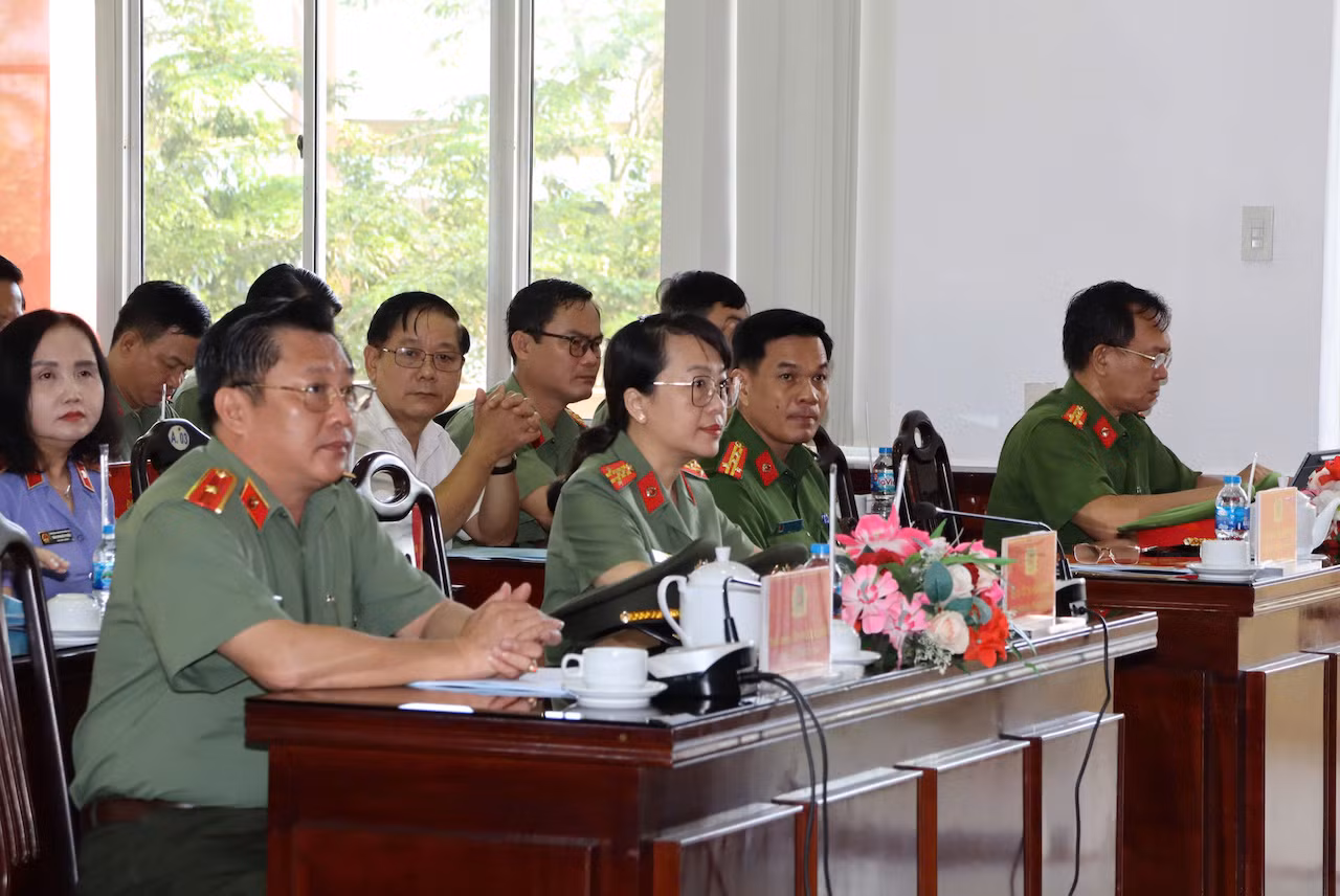 Công an Đồng Tháp chủ động nhận diện tội phạm, đảm bảo an toàn tuyệt đối đại hội Đảng các cấp -1