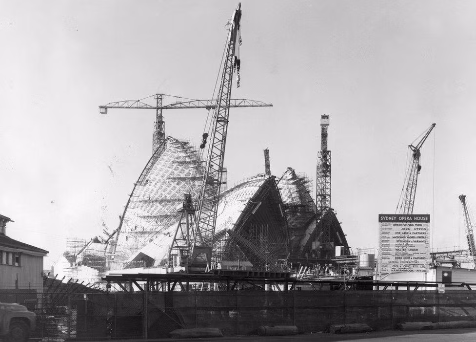 Người xây dựng nhà hát opera Sydney từng là điệp viên -0