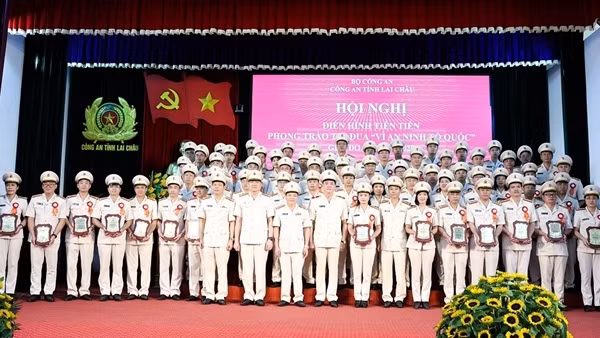 Vinh danh 80 điển hình tiên tiến Công an Lai Châu giai đoạn 2020–2025