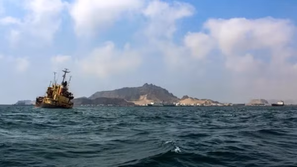 Lật thuyền ngoài khơi Yemen khiến 68 người chết