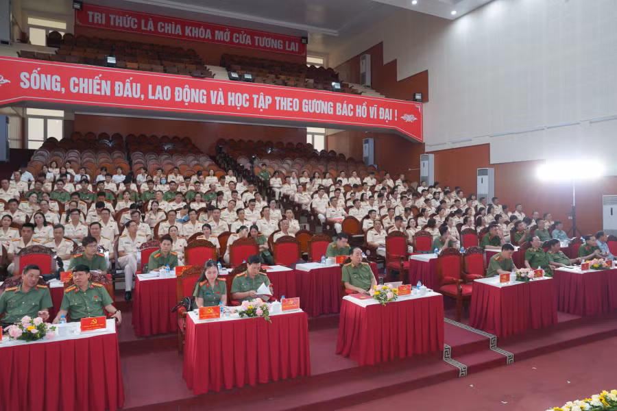 Xây dựng Đại học Kỹ thuật-Hậu cần CAND thành trung tâm nghiên cứu khoa học uy tín, trường đạt chuẩn quốc gia -0