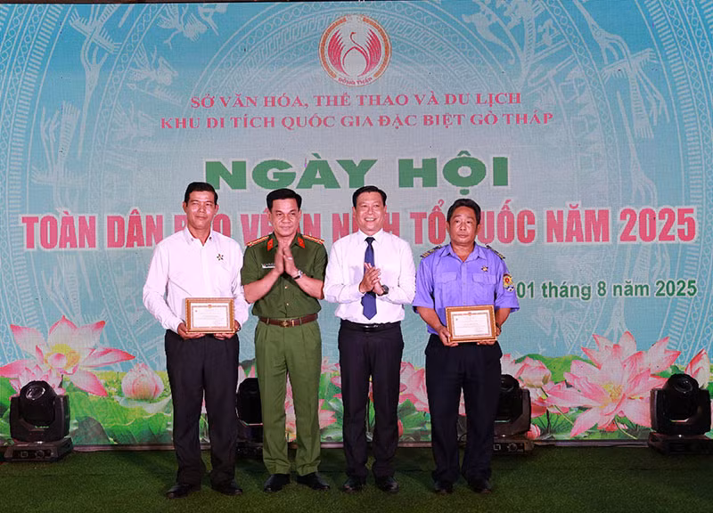 Lan tỏa phong trào, ngày hội vì an ninh Tổ quốc ở Đồng Tháp -0