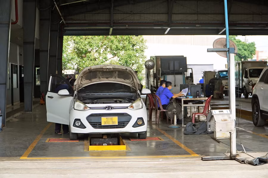 Đề nghị đăng kiểm cho xe kinh doanh vận tải chưa đổi đăng ký xe -0