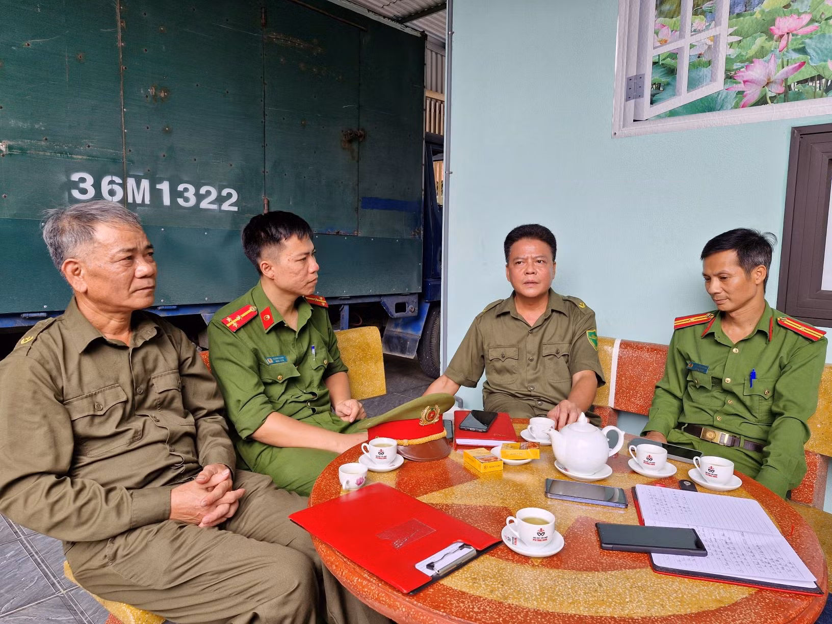 Từ tấm lòng bình dị đến “cánh tay nối dài” của lực lượng Công an -0