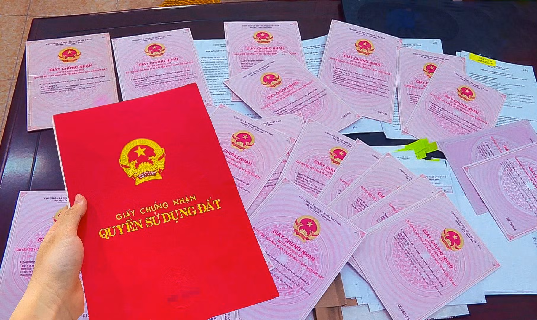 Thủ tục cấp sổ đỏ lần đầu từ ngày 1/7/2025 -0