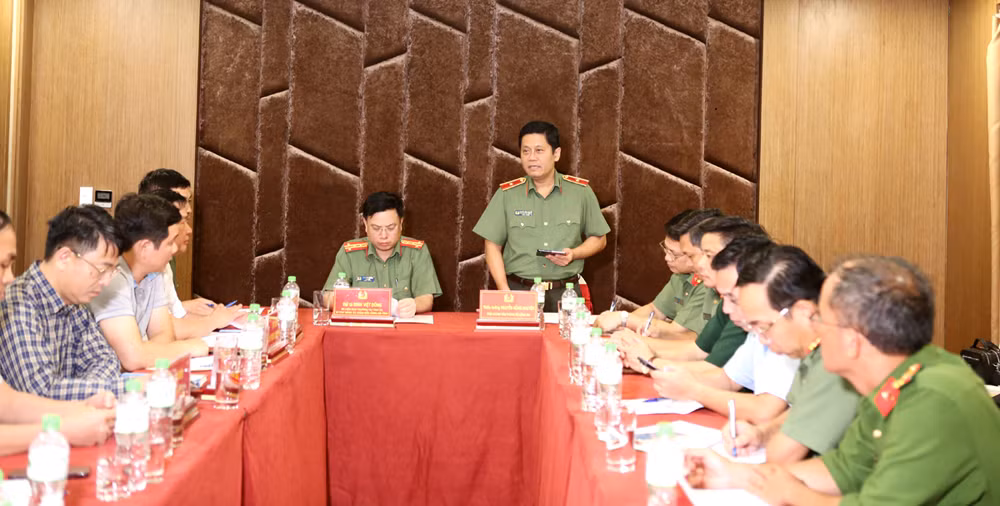 Bộ Công an khảo sát, xây dựng trường học và 450 căn nhà tại Nghệ An -0