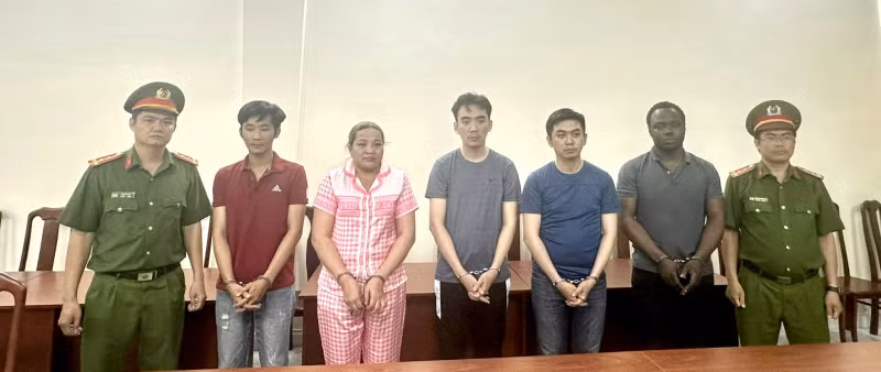 Đề nghị truy tố 21 bị can “Rửa tiền”, “Vận chuyển trái phép tiền tệ...” với số tiền đặc biệt lớn -0