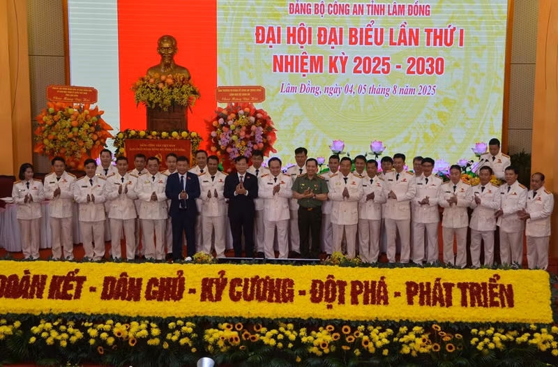 Siết chặt kỷ luật, kỷ cương, phòng ngừa sai phạm từ sớm, từ xa -0