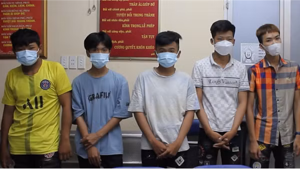 Đề nghị truy tố băng cướp "nhí" gây ra hàng chục vụ cướp giật