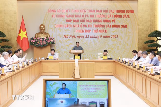 Thủ tướng: Phải trả lời được câu hỏi tại sao giá nhà chung cư lại cao và cao mãi -0