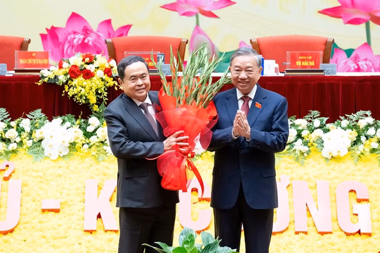 Đưa Quốc hội phát triển vững mạnh, là hiện thân sống động của ý chí và nguyện vọng của nhân dân -0