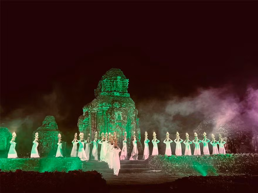 Mỹ Sơn cần cú hích để trở thành “điểm sáng” du lịch miền Trung -0