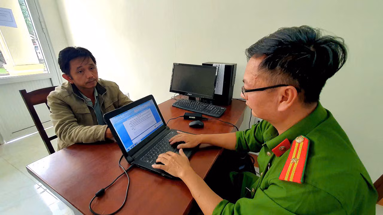 Bắt tài xế xe tải gây tai nạn chết người rồi rời bỏ khỏi hiện trường -0