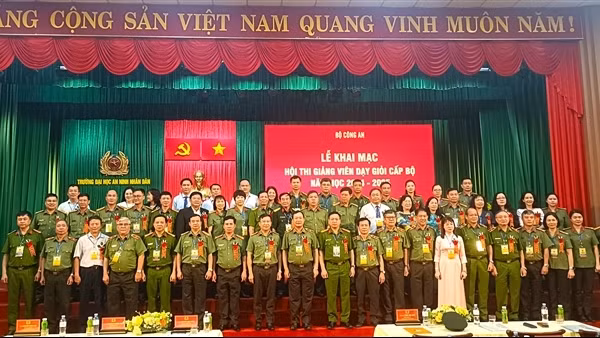 Khai mạc Hội thi giảng viên dạy giỏi cấp Bộ Công an năm học 2024 – 2025