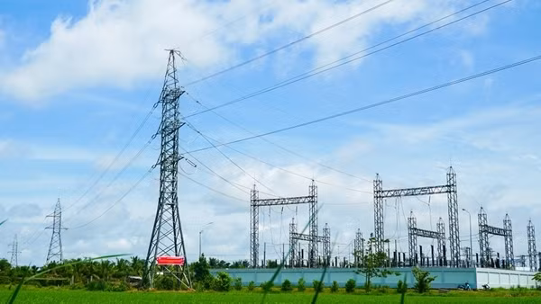 Tổng công ty Điện lực miền Nam quyết tâm hoàn thành kế hoạch đầu tư xây dựng năm 2025