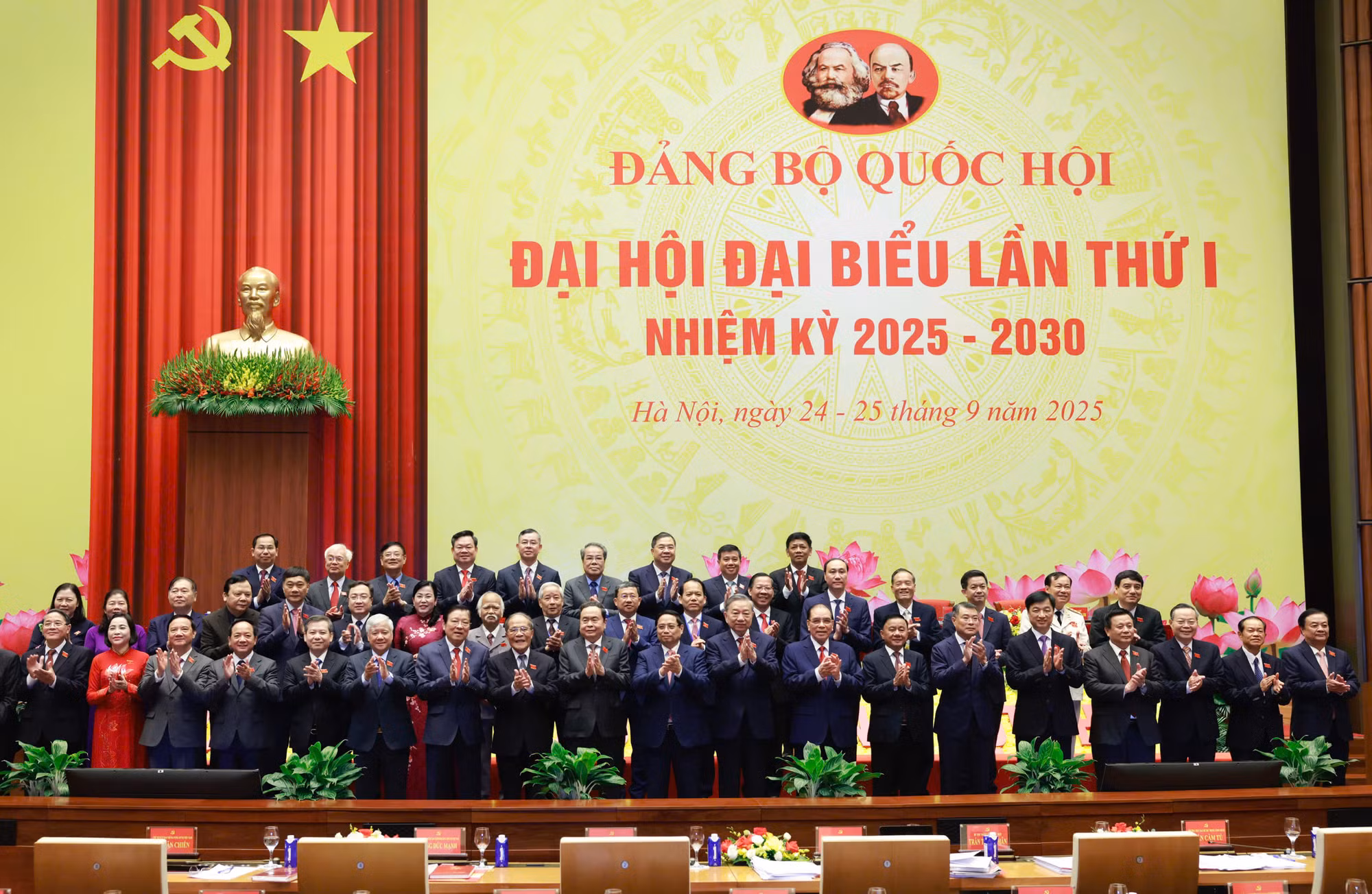 Đưa Quốc hội phát triển vững mạnh, là hiện thân sống động của ý chí và nguyện vọng của nhân dân -0