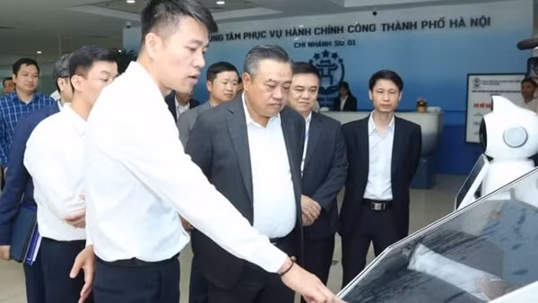 Chỉ đạo mới nhất của Bộ Chính trị, Ban Bí thư về chính quyền địa phương 2 cấp
