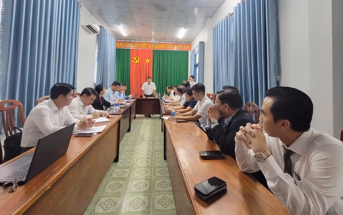 phan hoi 1.jpg -0