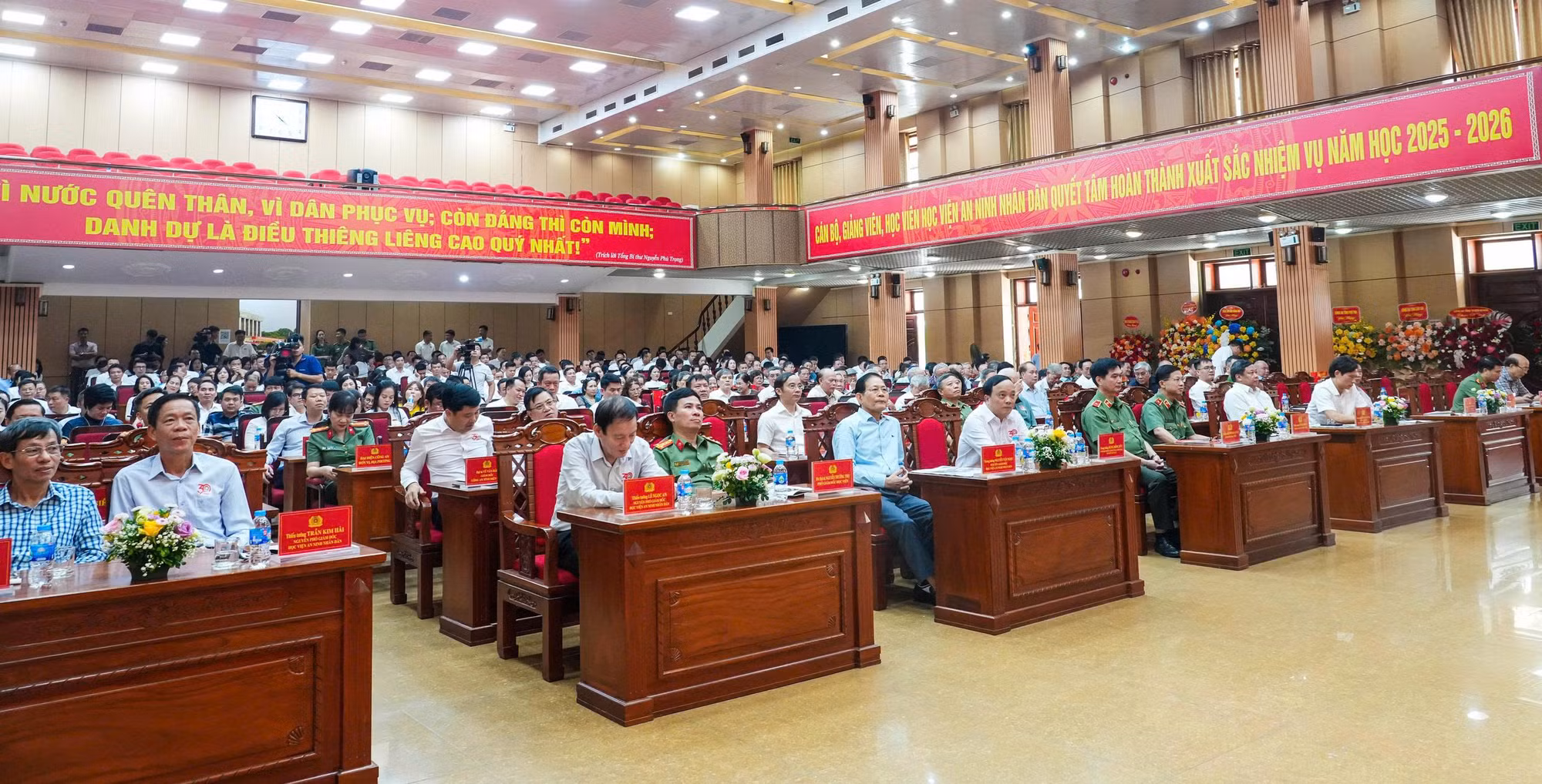 Góp phần tô thắm thêm truyền thống của Học viện ANND anh hùng -0
