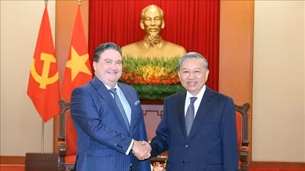 Tổng Bí thư Tô Lâm tiếp Đại sứ Hoa Kỳ Marc Knapper