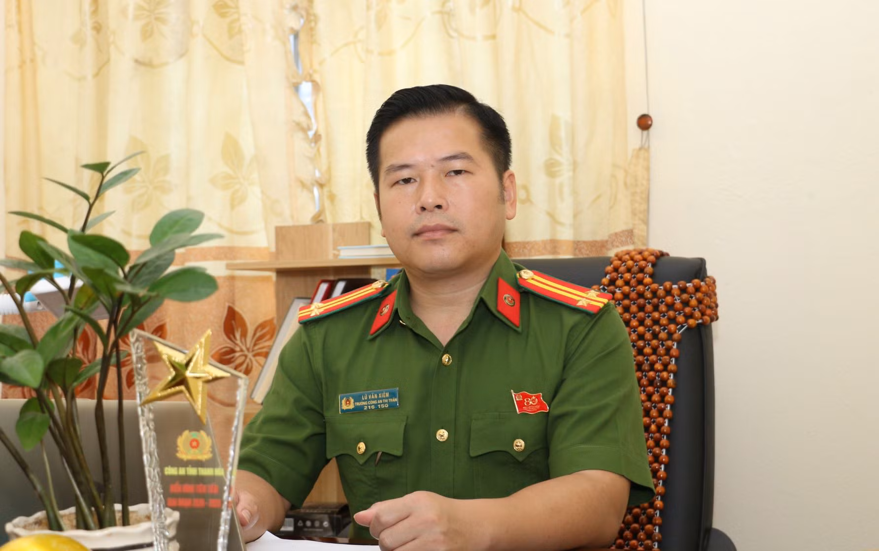Trung tá Lữ Văn Xiêm - Người thắp lửa bình yên nơi cơ sở -0
