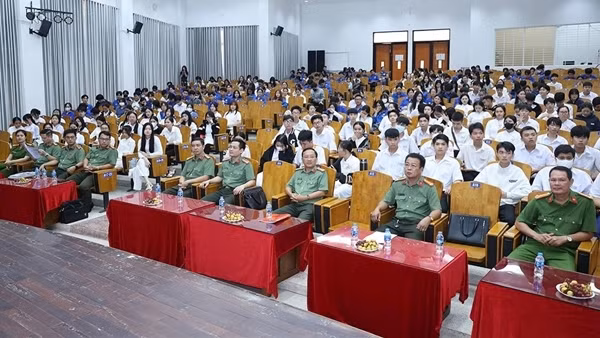 Nâng cao kỹ năng phòng chống tội phạm sử dụng công nghệ cao