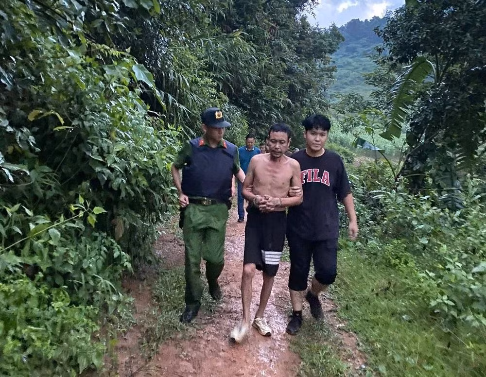 Khởi tố đối tượng siết cổ cụ bà 87 tuổi ở Phú Thọ -0