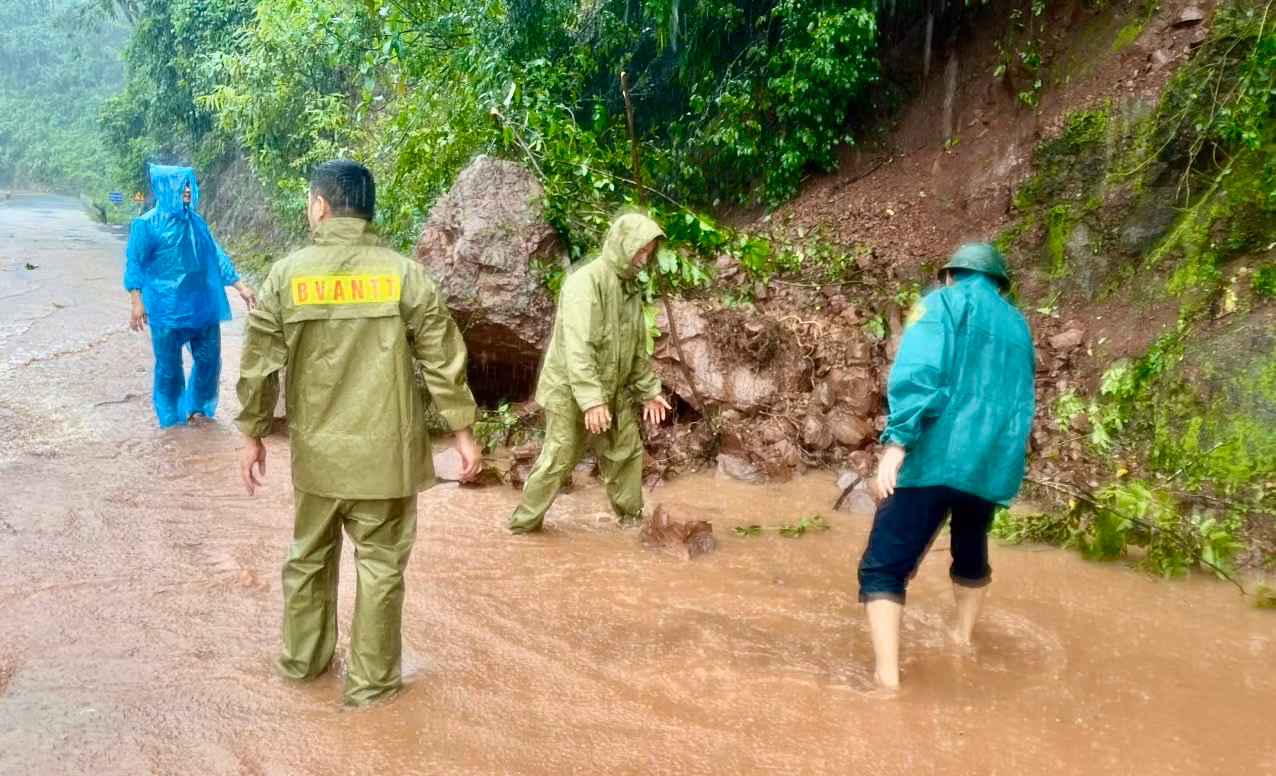 Quảng Trị khẩn trương ứng phó với bão số 10