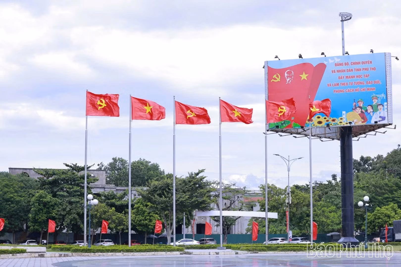 Phú Thọ bứt phá hạ tầng, hướng tới trung tâm kết nối vùng -0