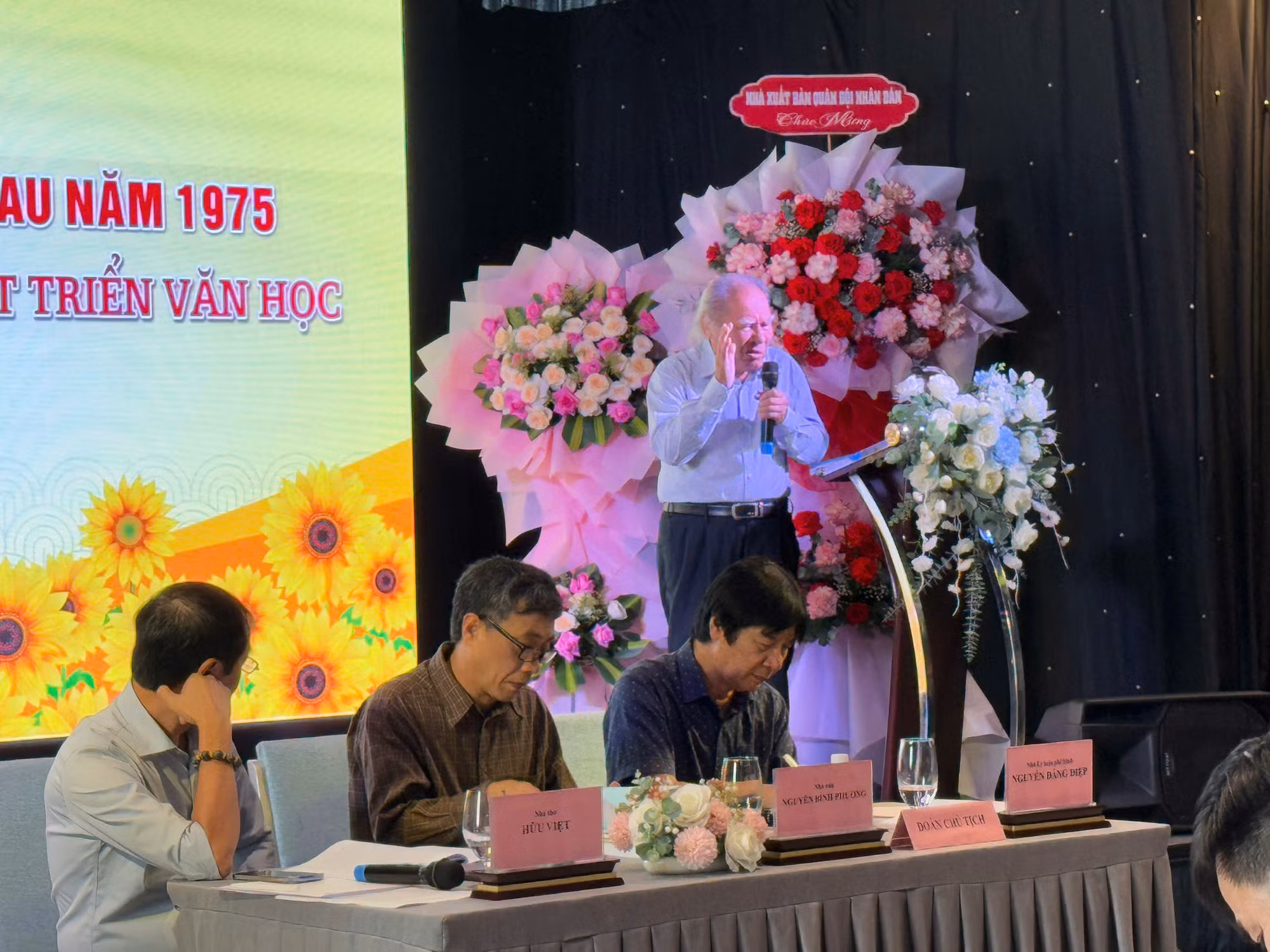 Hội thảo tổng kết 50 năm văn học Việt Nam sau 1975: Những vấn đề đặt ra và triển vọng phát triển văn học -0