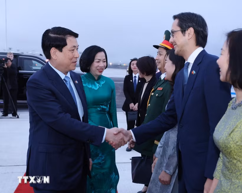 Chủ tịch nước kết thúc tốt đẹp chuyến tham dự Đại hội đồng Liên hợp quốc Khóa 80 -0