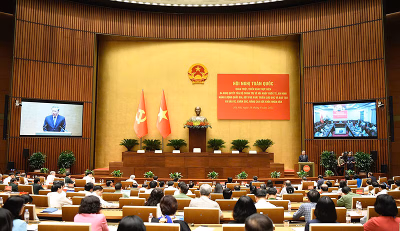 anh-trang-7-.jpg -0