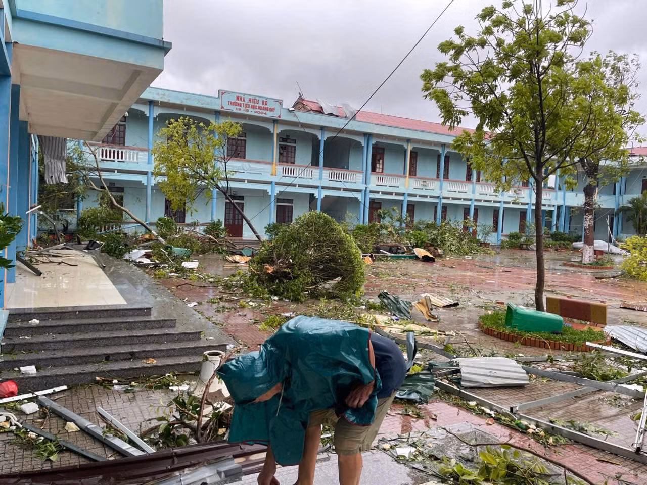 Bão số 10 gây thiệt hại nặng cho Thanh Hoá -0