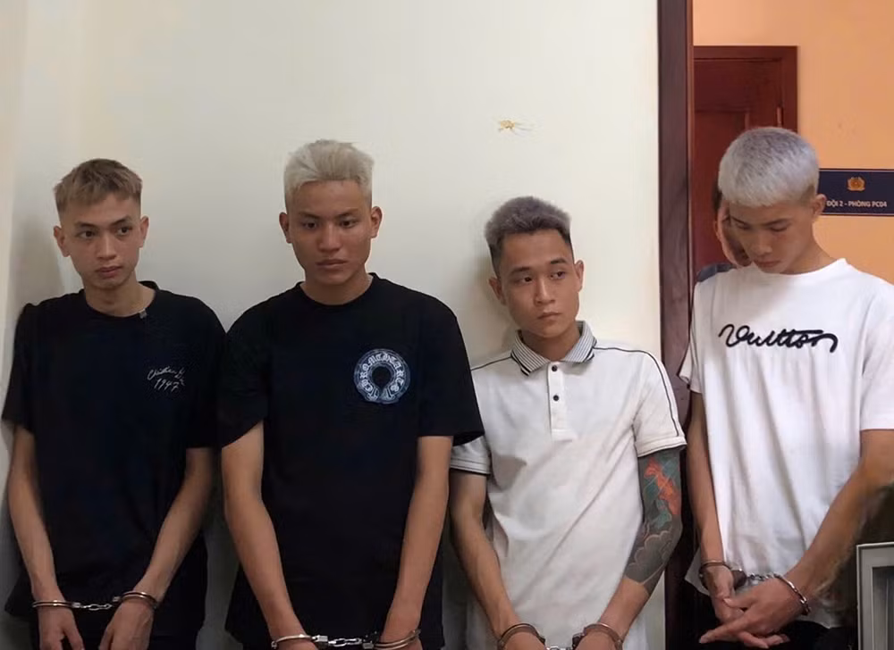 Ổ nhóm mua bán ma túy trên không gian mạng -0