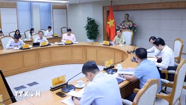 Hoàn thiện cơ chế đặc thù về đất đai và môi trường cho Trung tâm tài chính quốc tế