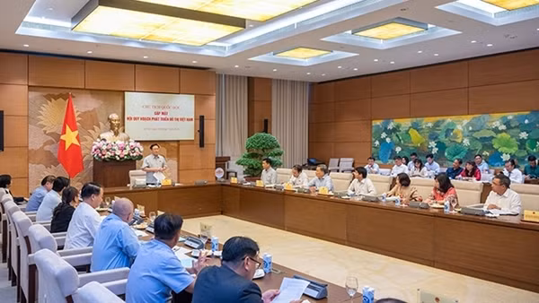 Quy hoạch đô thị phải có tầm nhìn dài hạn, lấy con người làm trung tâm
