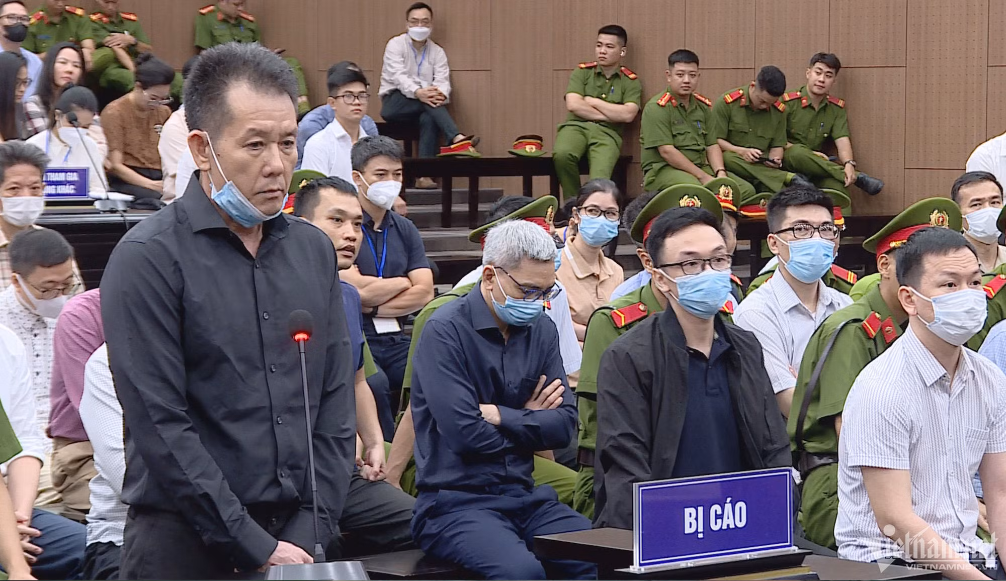 Vợ chồng doanh nghiệp đưa hối lộ hàng chục tỷ đồng để có các “chuyến bay giải cứu” -0