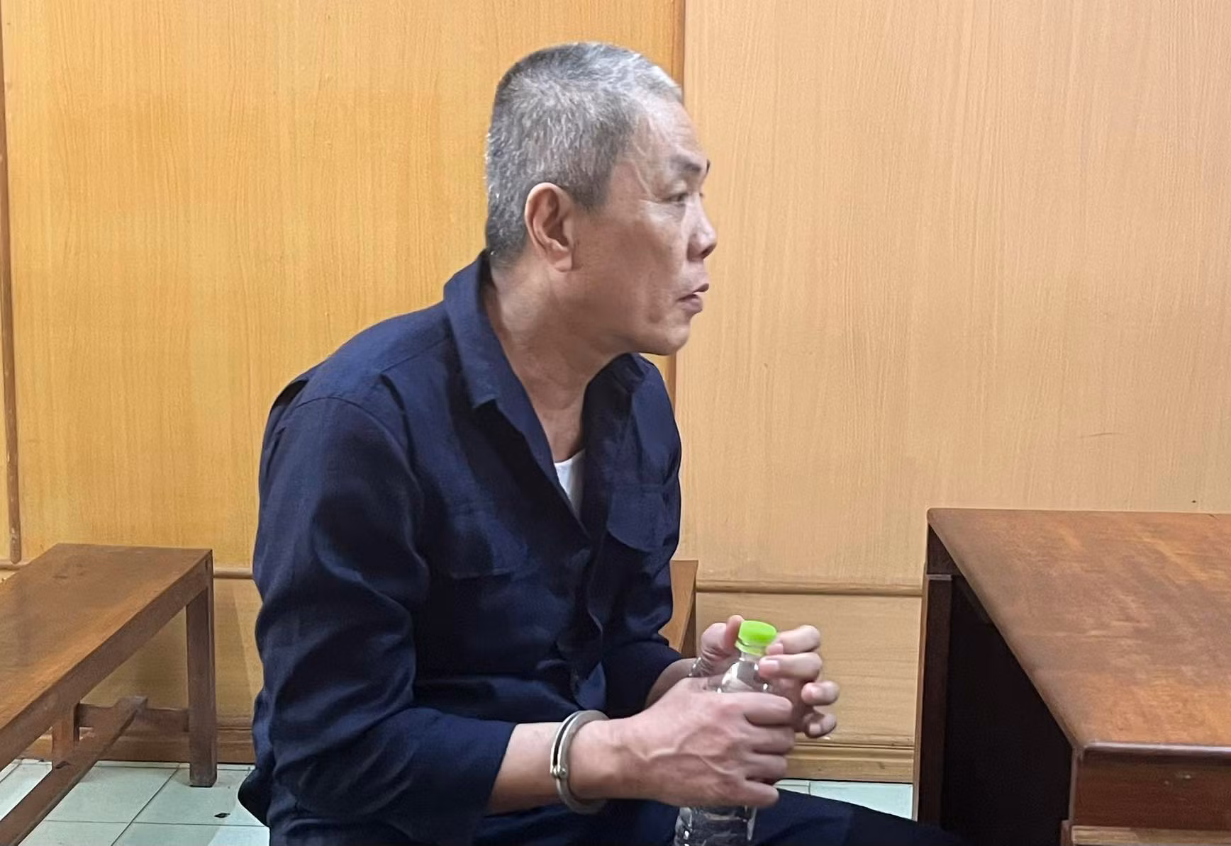 Kẻ giết người, trốn truy nã 25 năm lãnh án -0
