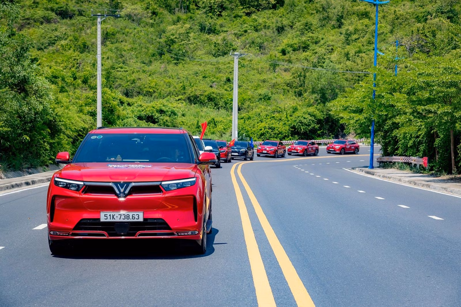 300 xe VinFast tham dự Wonder Trip 2023 -0