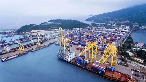 Lập hai tổ công tác kiểm tra, rà soát giá cước vận tải biển